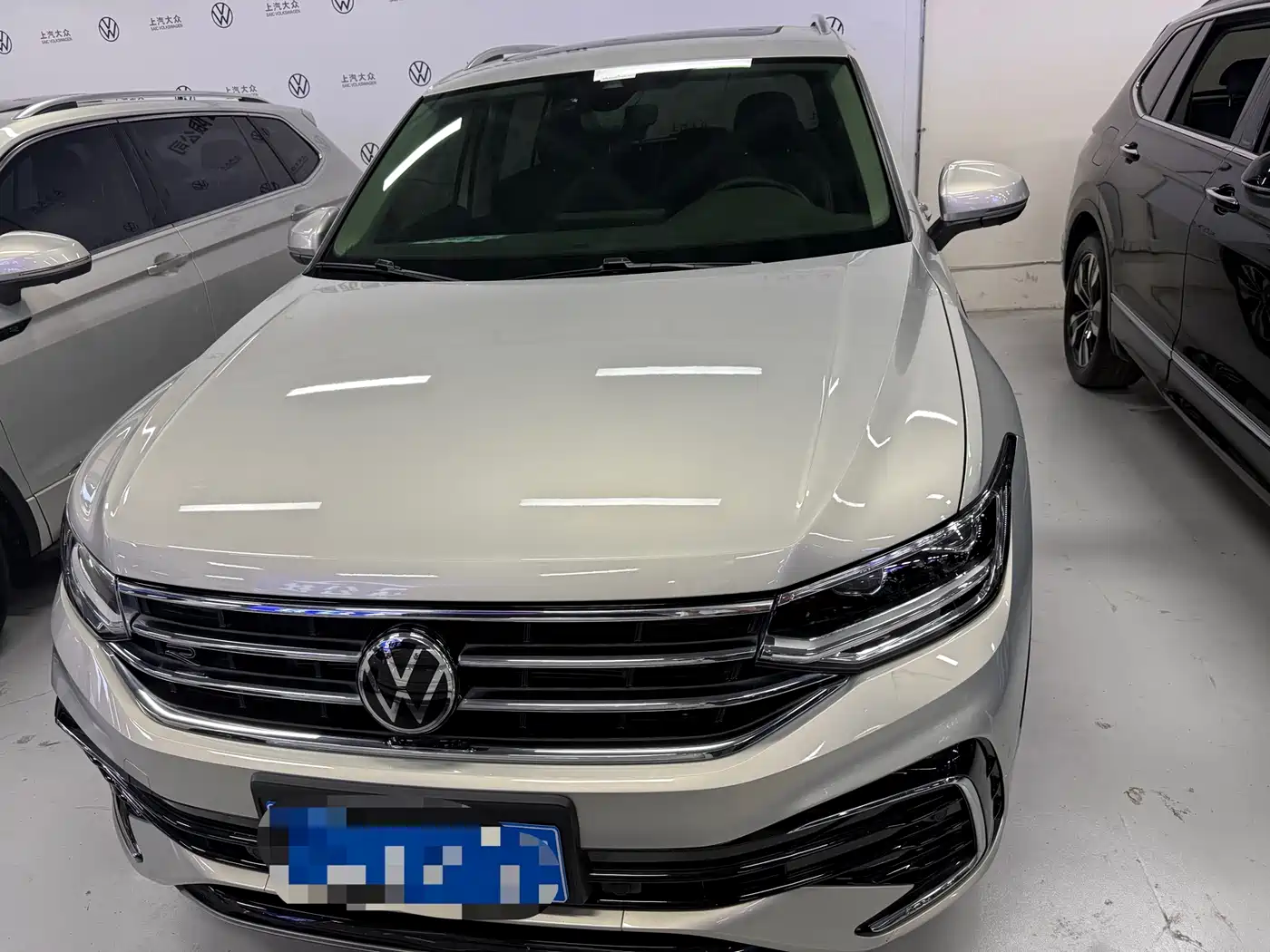 Volkswagen Tiguan L 2022 330TSI Auto 2WD R-Line Premium Edition