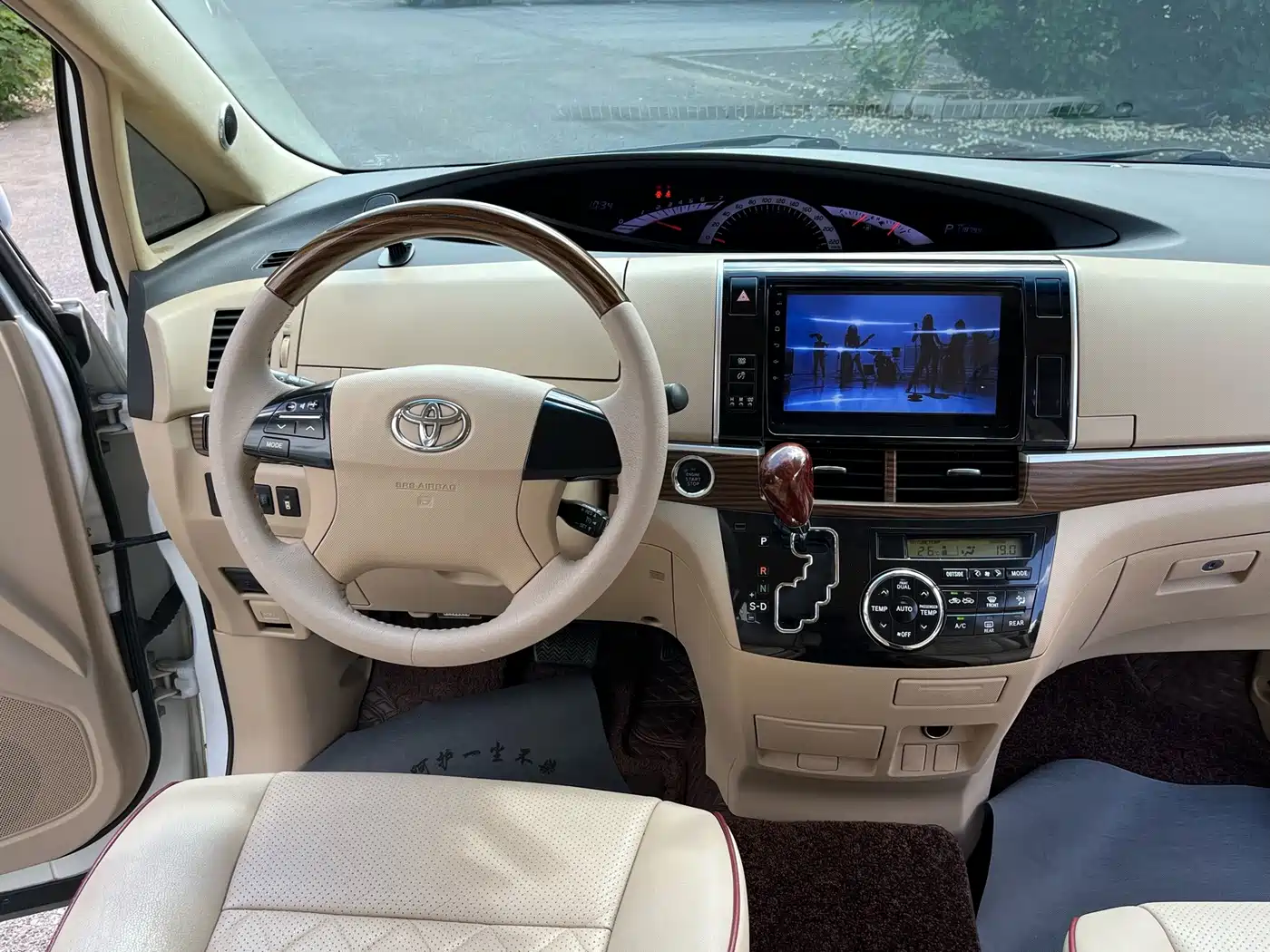 Toyota Previa 2019 2016 Base