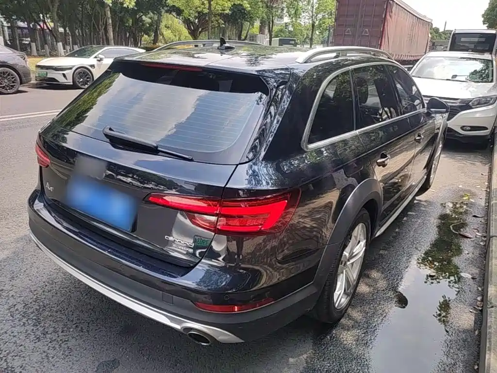 Audi A4 (Import) 2017 45 TFSI allroad quattro Fashion фото 7