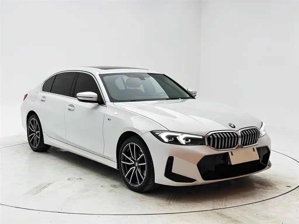 BMW 3 Series 2023 320Li M Sport Package фото 3