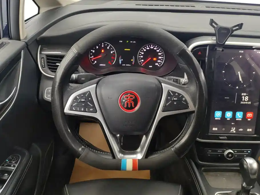 BYD Song MAX 2017 1.5T Auto Smart Luxury 7-Seater фото 15