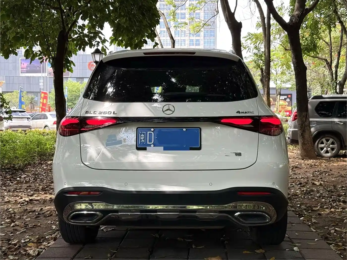 Mercedes-Benz GLC 2023 GLC 260 L 4MATIC Sport 5-seater фото 5