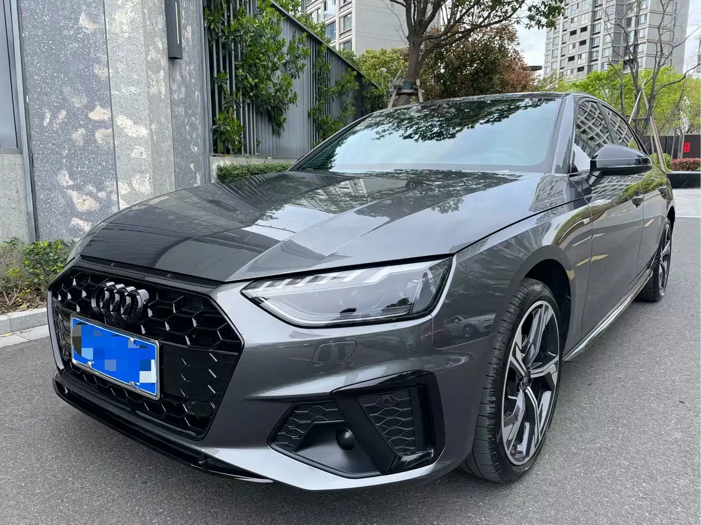 Audi A4L 2025 2 Million Celebration Edition 40 TFSI Fashion Dynamic