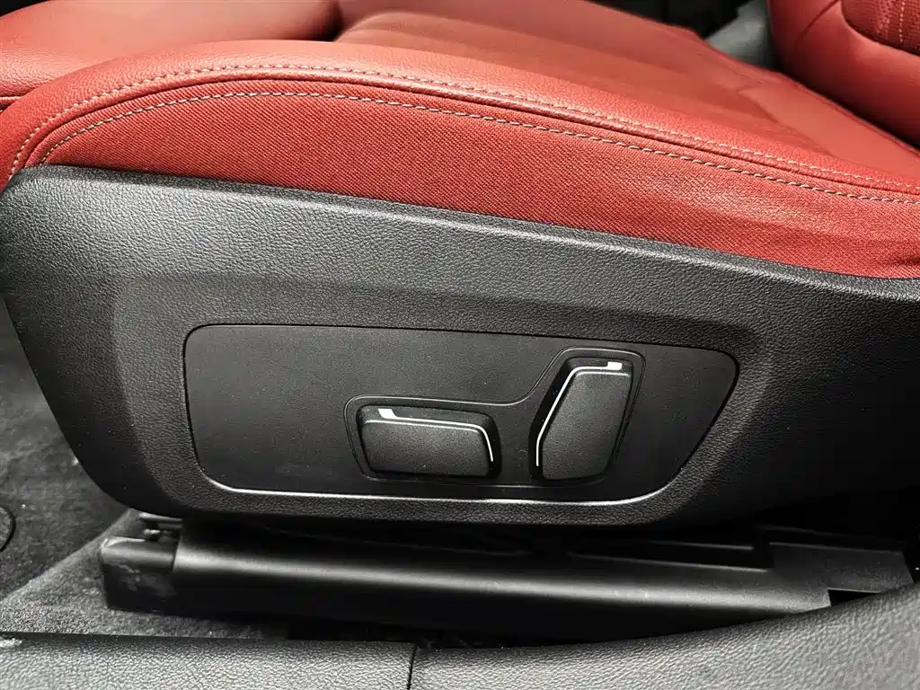 BMW 3 Series 2023 320Li M Sport Package фото 20