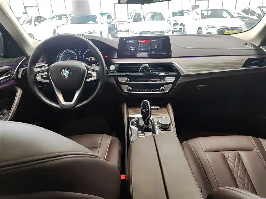 BMW 5 Series 2018 Facelift 530Li Leading Luxury Package фото 10