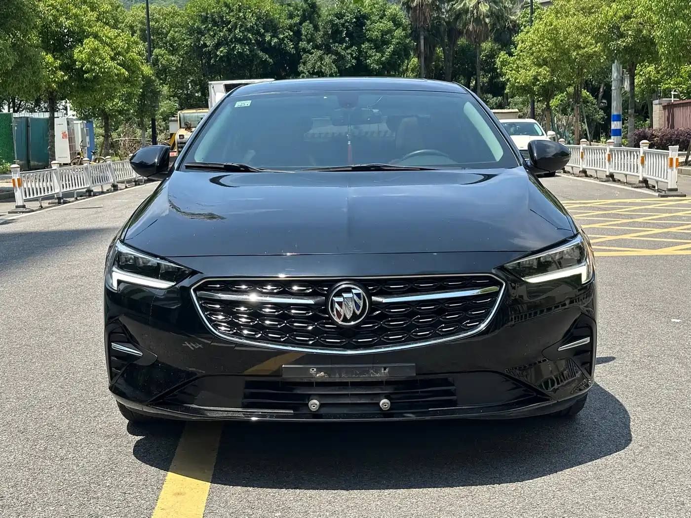 Buick Regal 2020 552T Luxury фото 2