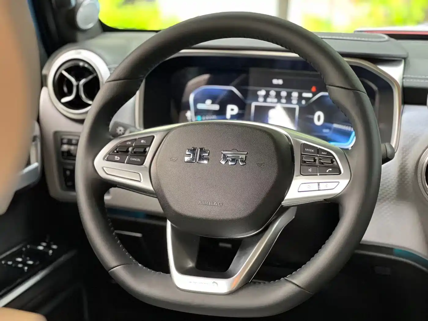 BAIC ORV Beijing Offroad BJ40 2023 2.0T Auto 4WD Urban Hunter Knight Edition фото 16