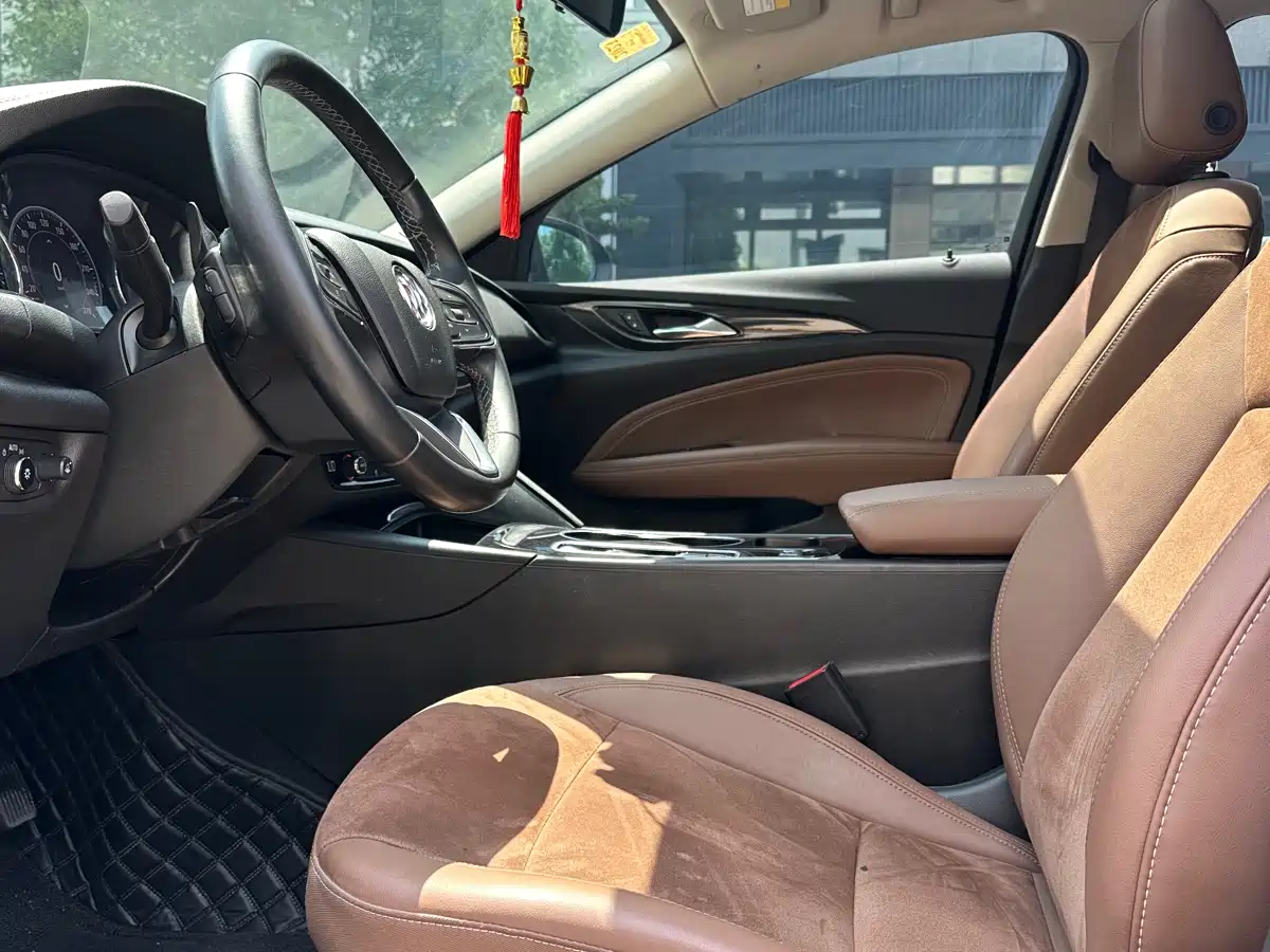Buick Regal 2020 552T Luxury фото 4