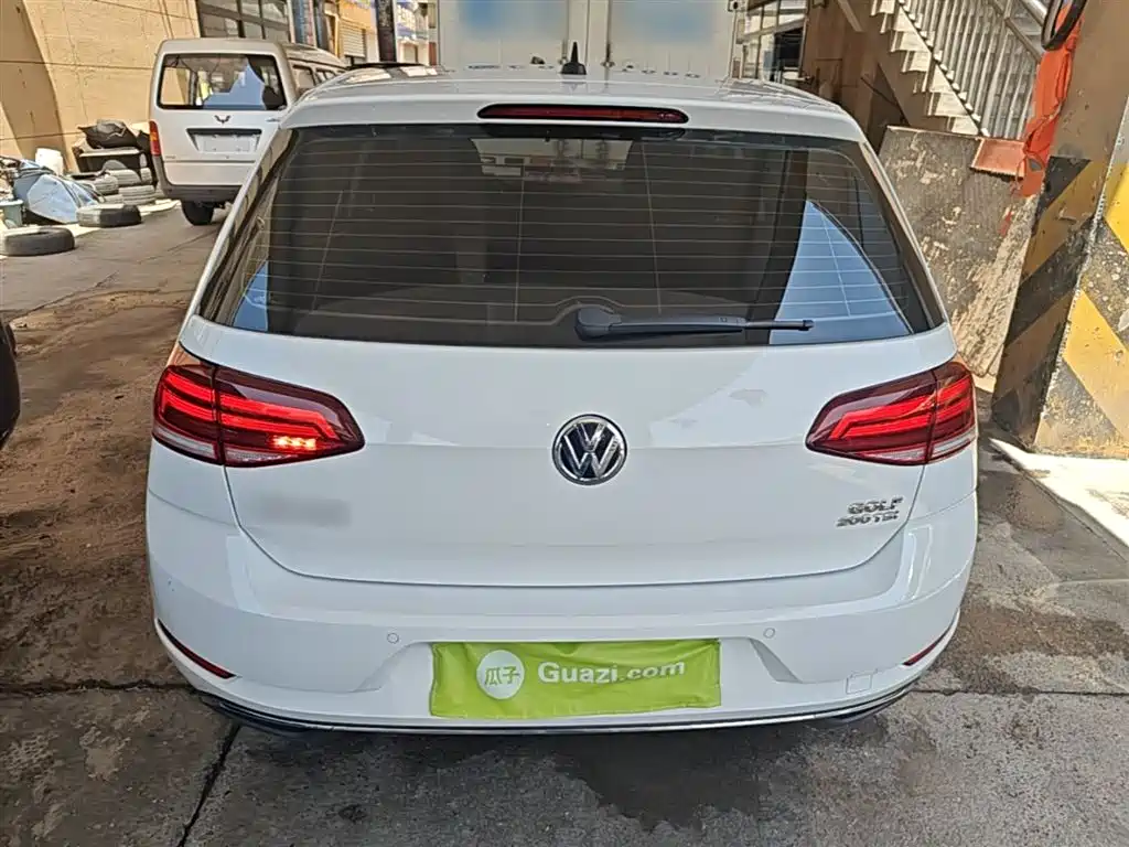 Volkswagen Golf 2019 200TSI DSG Comfort Progressive China VI фото 6