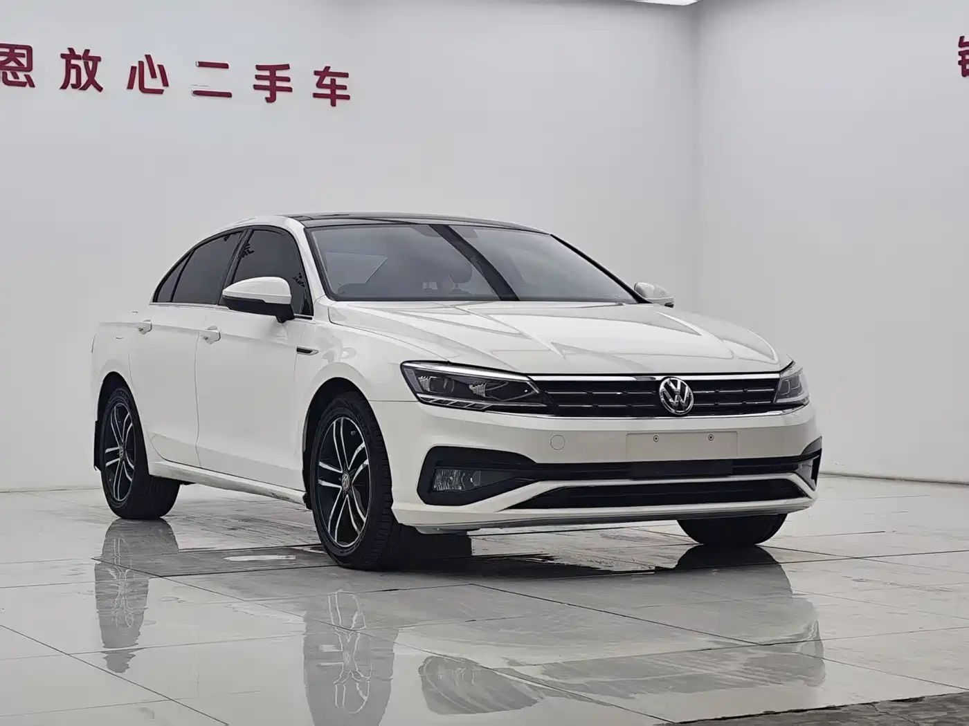 Volkswagen Lamando 2021 280TSI DSG Comfort Edition фото 3