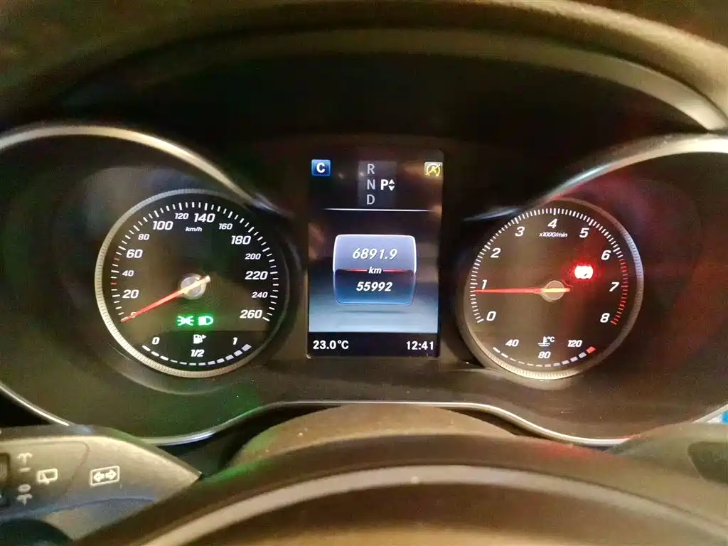 Mercedes-Benz GLC 2019 GLC 260 L 4MATIC Dynamic фото 8