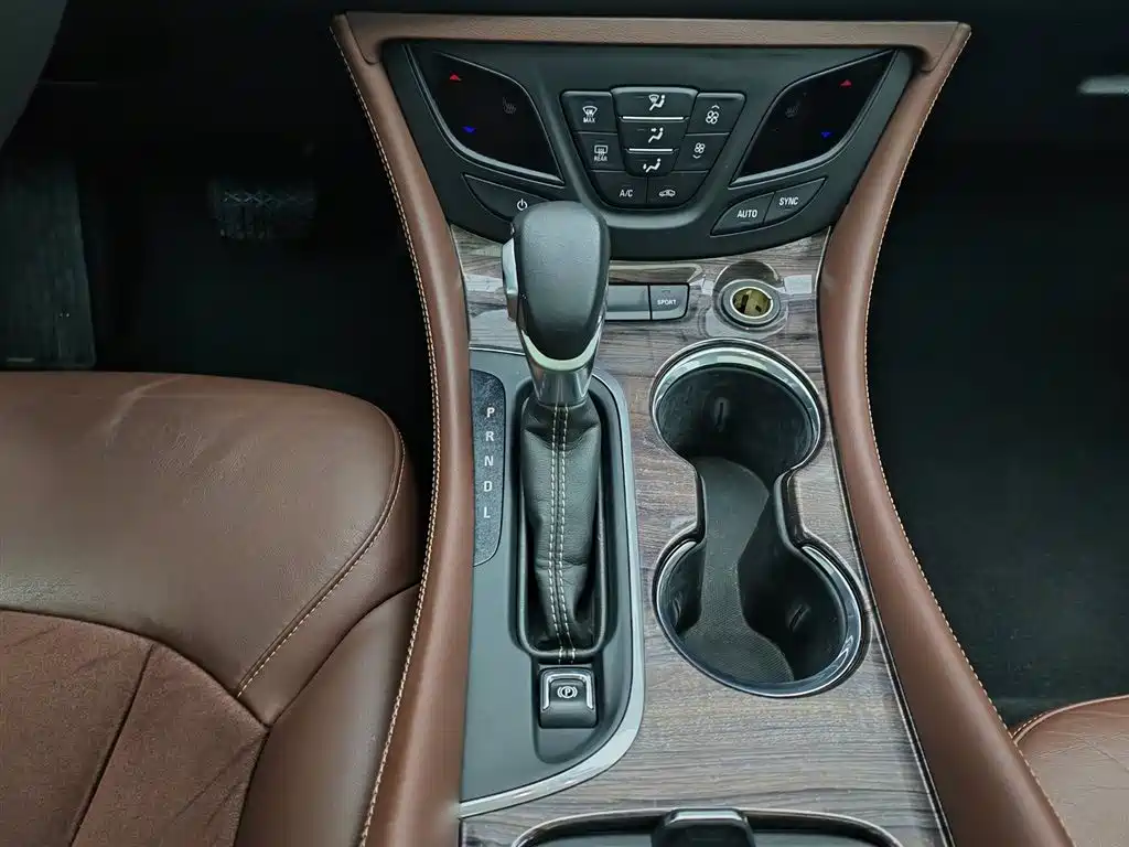Buick Envision Plus 2016 28T 4WD Elite фото 13