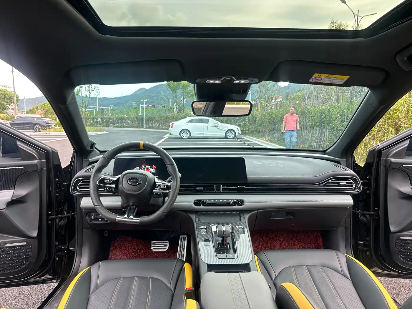 GAC Trumpchi Trumpchi Emkoo 2023 270T DCT J16 Edition фото 12
