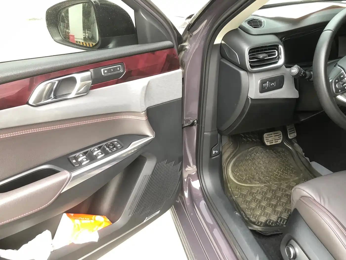 Lynk & Co 02 2019 1.5T DCT 2WD Shine Pro Edition China VI фото 17