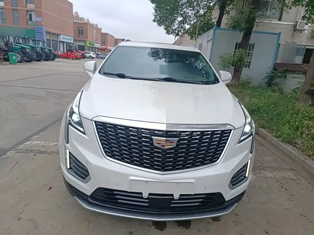 صورة 3 - Cadillac XT5