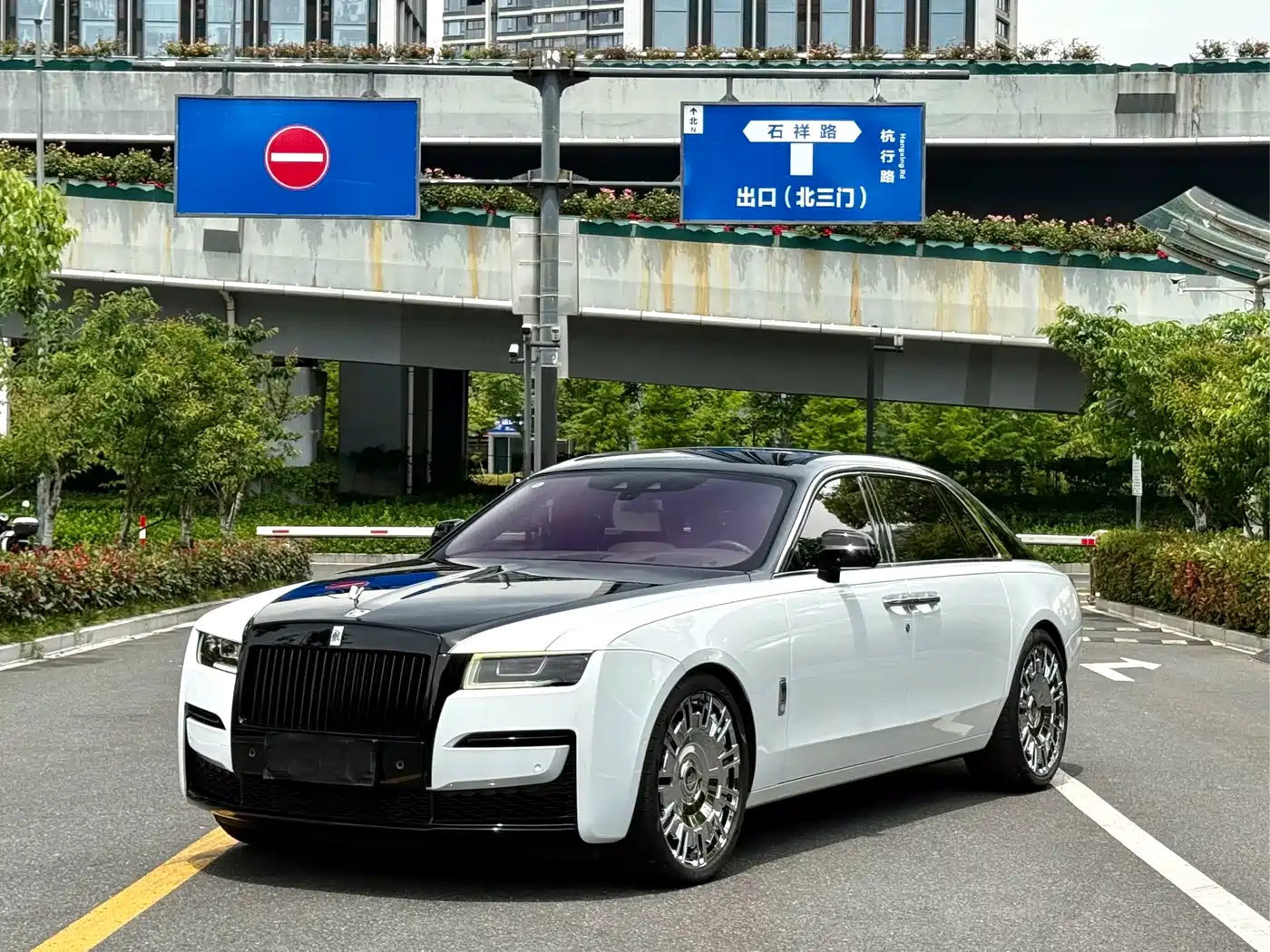 Rolls-Royce Ghost 2021 6.7T Long Wheelbase фото 3