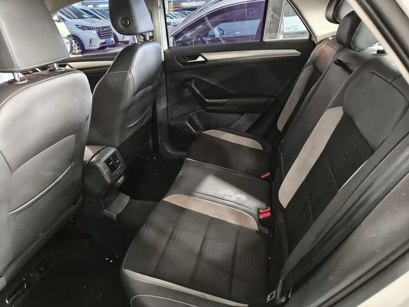 Volkswagen T-ROC 2022 280TSI DSG 2WD Elite PLUS фото 5