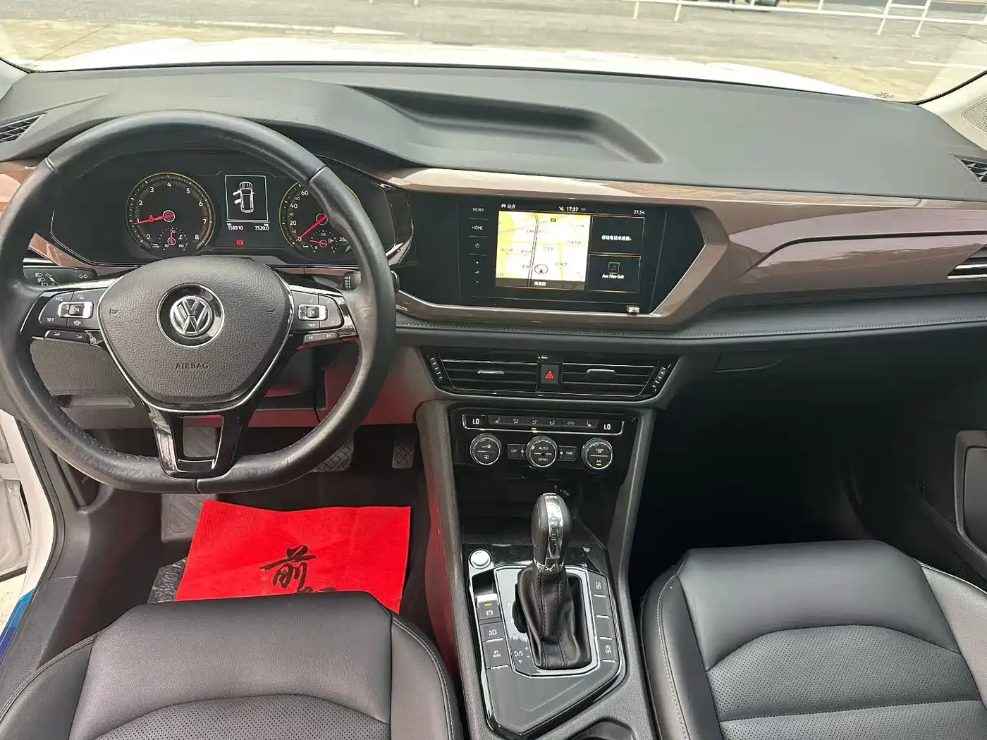 Volkswagen Tharu 2020 Model 280TSI 2WD Luxury Plus China VI фото 6
