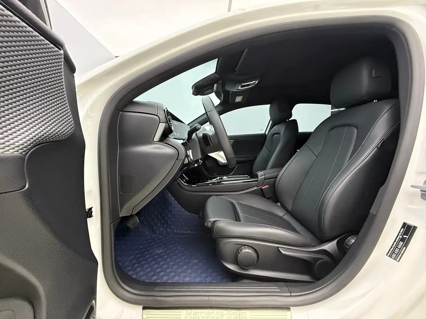Mercedes-Benz A-Class 2023 A 180 L фото 17
