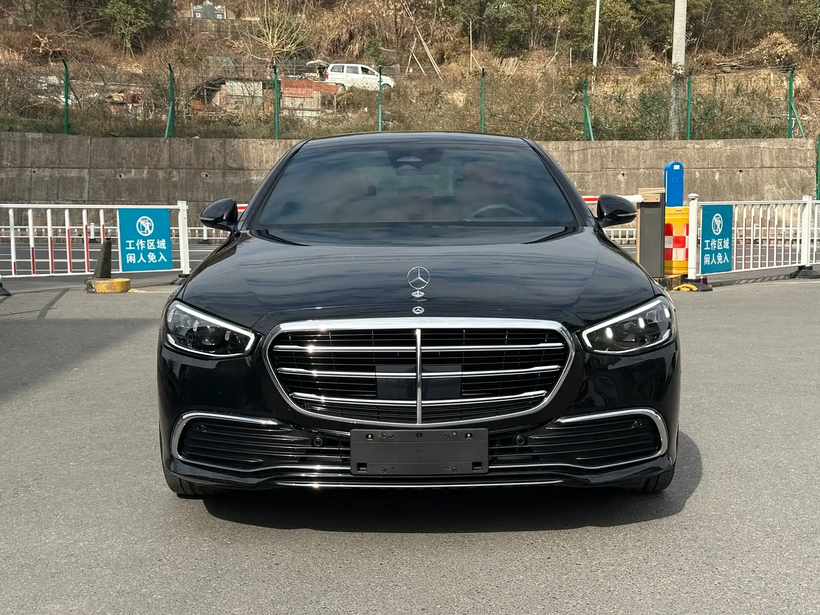 Photo 2 - Mercedes-Benz S-Class