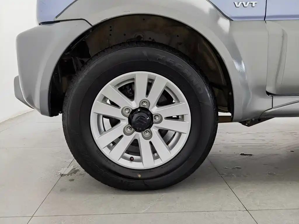 Photo 17 - Suzuki Jimny (Import)