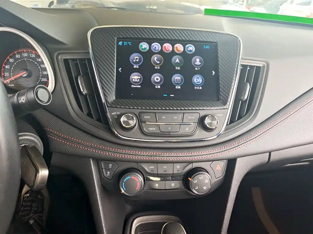 Chevrolet Monza 2019 RS 330T Auto Smooth Edition China VI фото 13