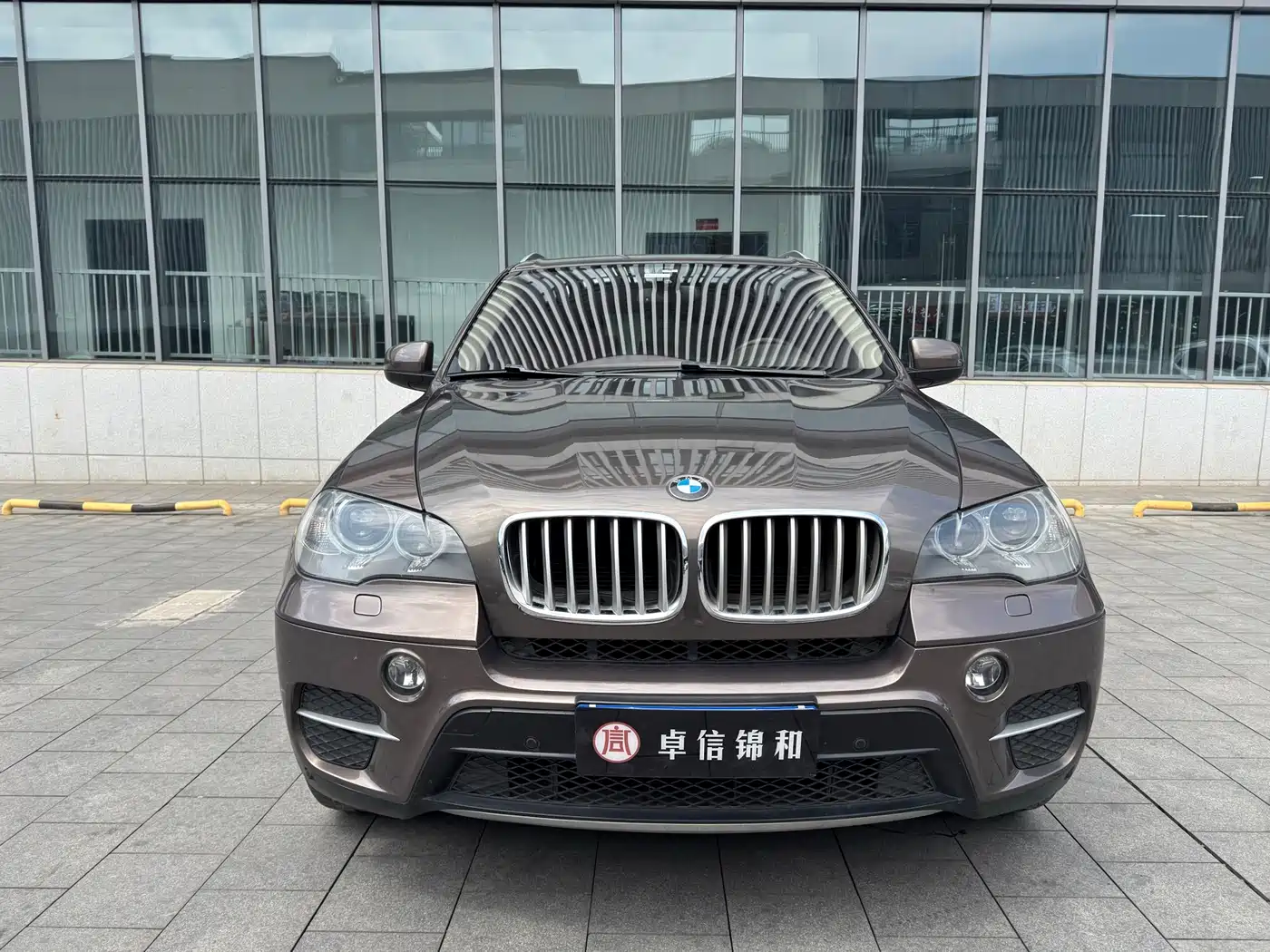 BMW X5 (Import) 2011 xDrive35i Luxury Edition фото 2