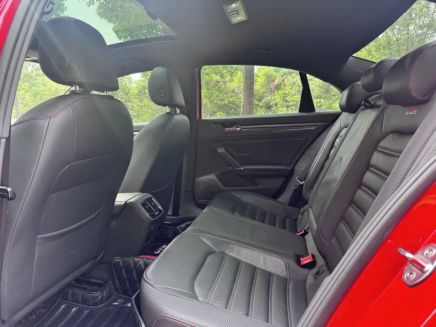 Volkswagen Lamando 2017 2.0T GTS фото 4