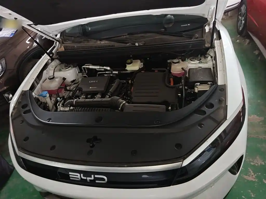 BYD Seal 05 DM-i 2025 DM-i Smart Drive Edition 115KM Flagship фото 16