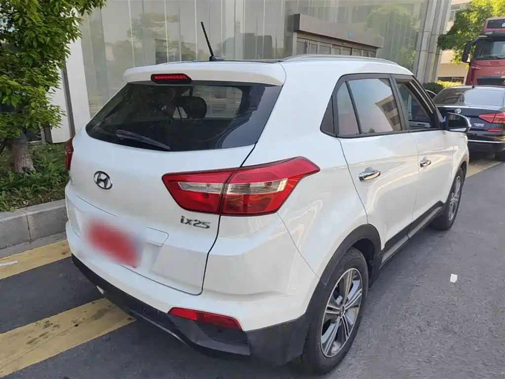 Hyundai Beijing Hyundai ix25 2015 1.6L Automatic 2WD Smart GLS фото 7