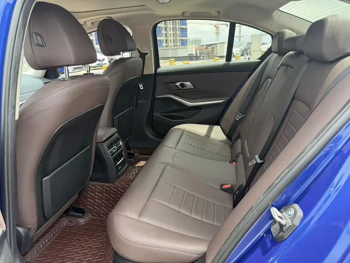 BMW 3 Series 2020 325i M Sport Package фото 10