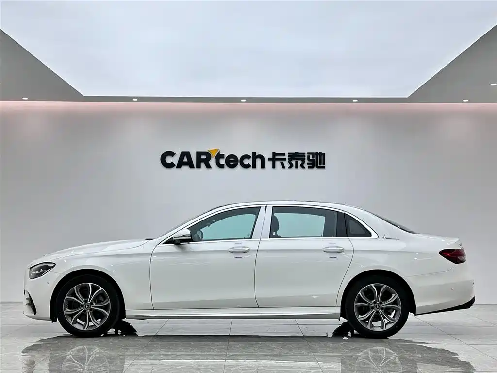 Mercedes-Benz E-Class 2021 E 300 L Sport Fashion фото 2