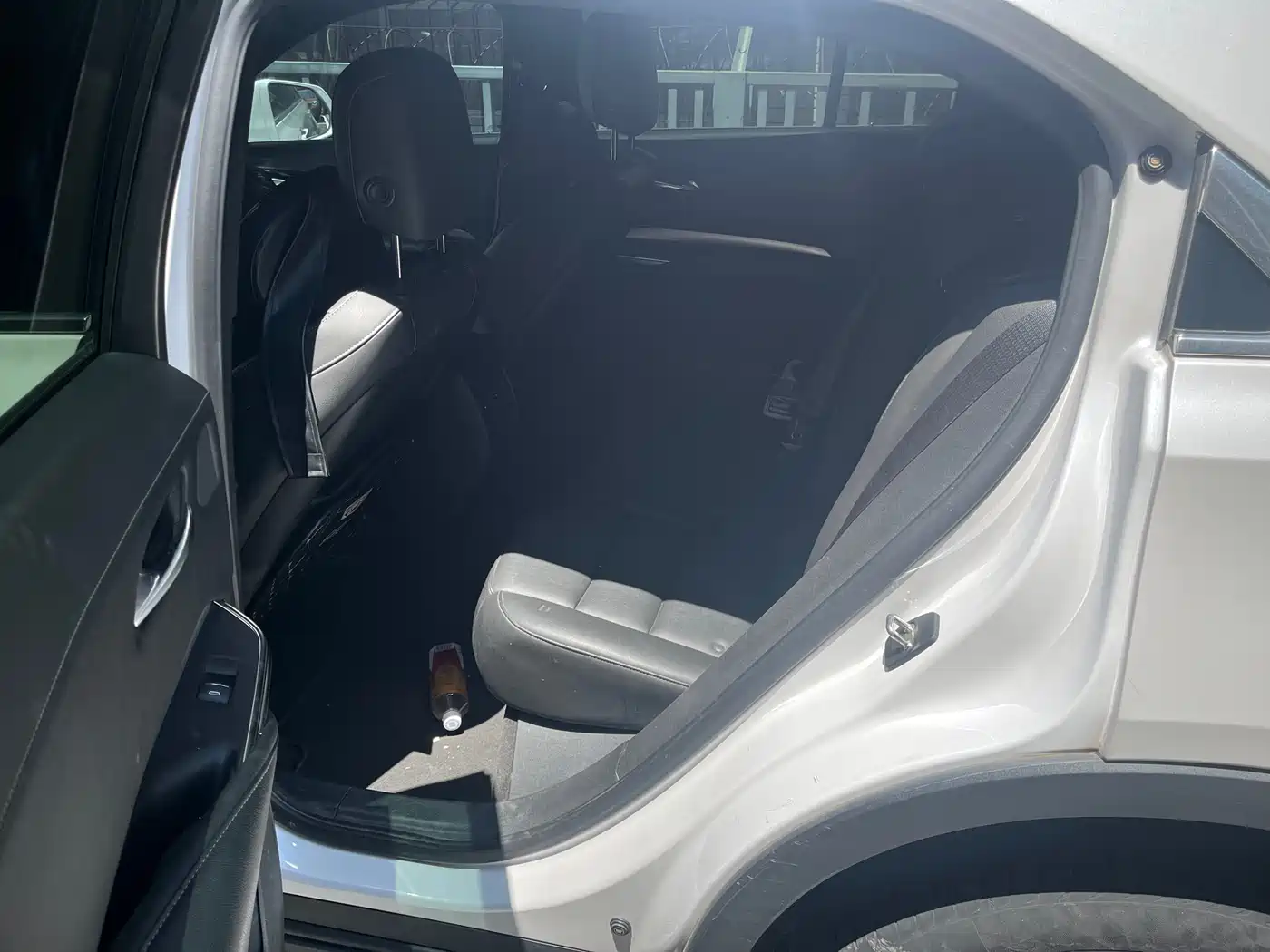 Cadillac XT4 2021 28T FWD Premium Edition фото 7