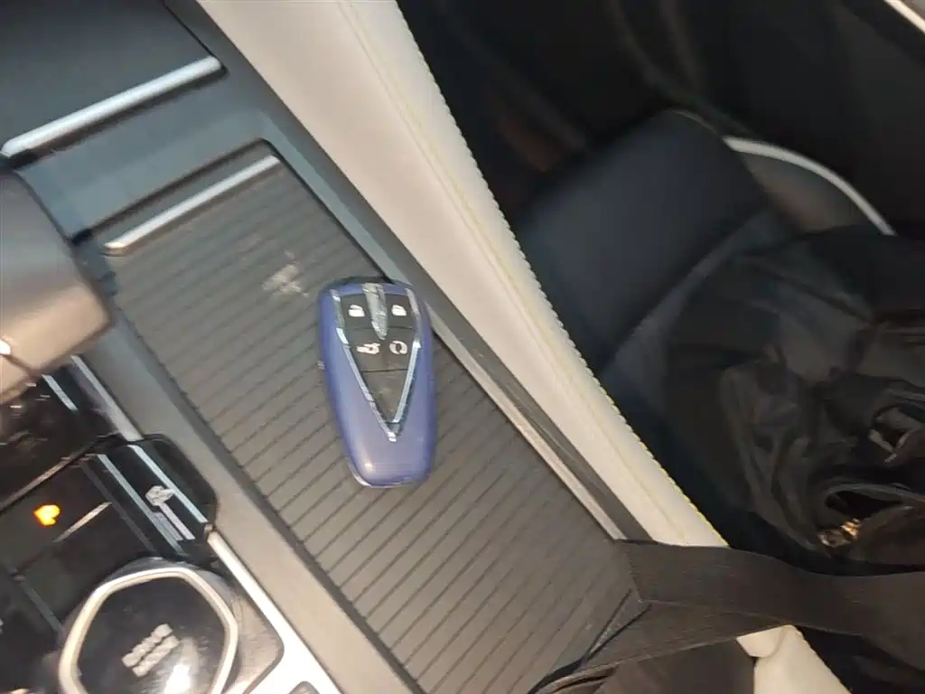 Changan CS75 PLUS iDD 2023 2023 Smart Electric iDD Intelligent Leader Model