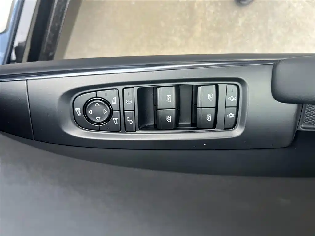 BYD Seal 2025 510 Smart Navigation Edition фото 10