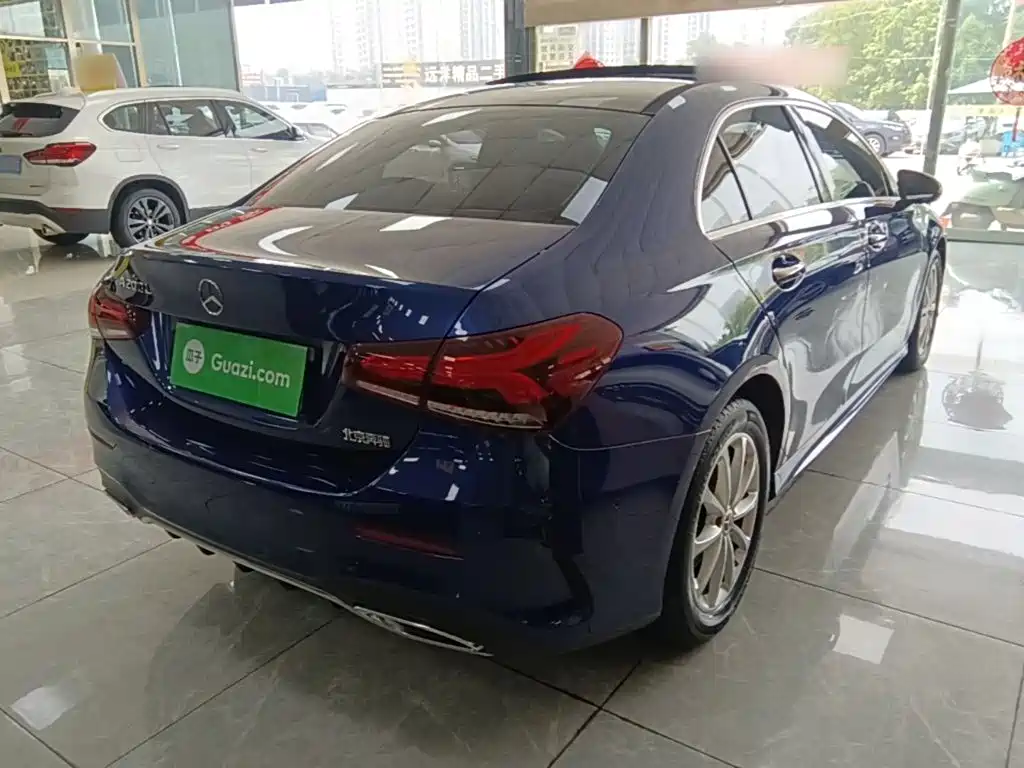 MERCEDES-BENZ CLASS A