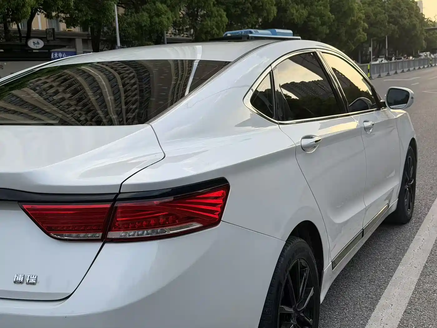 Geely Borui 2021 2021 1.8T Pilot Edition+