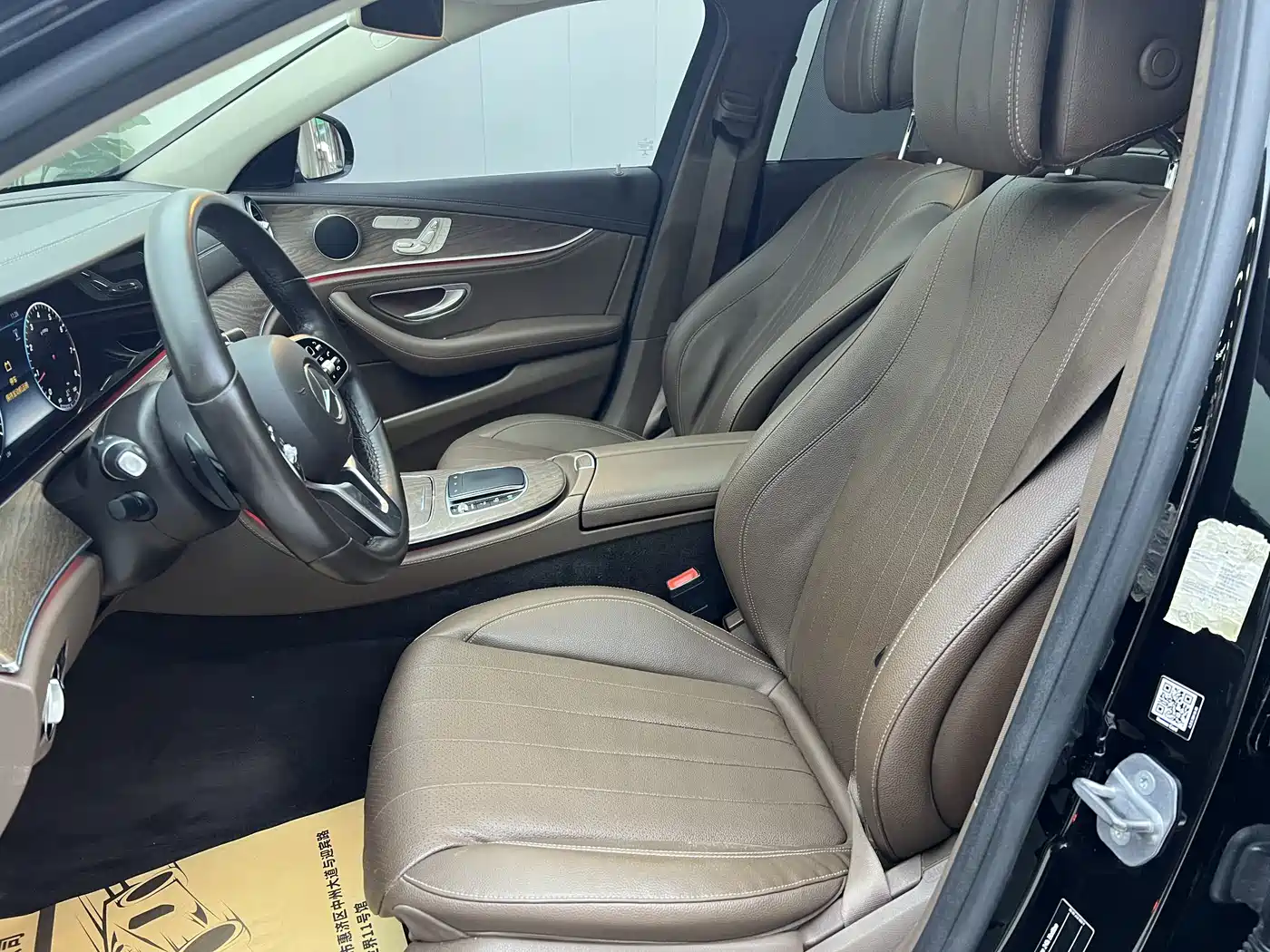 Mercedes-Benz E-Class 2019 E 300 L Luxury фото 3