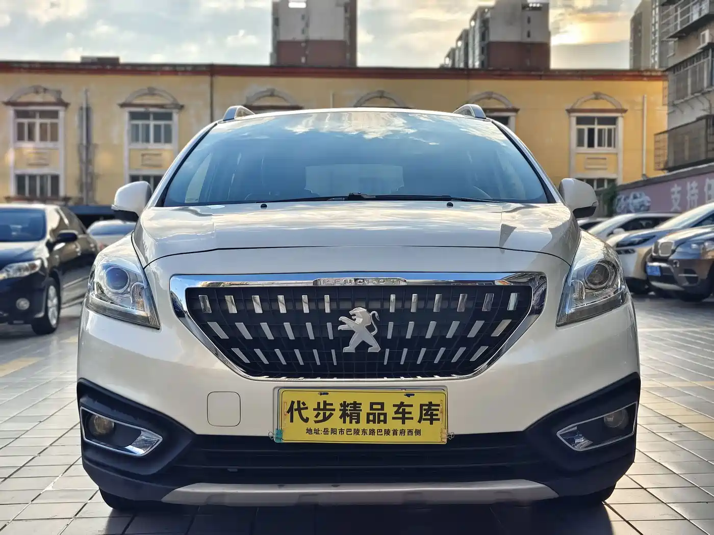 Peugeot 3008 2017 2016 2.0L Automatic Classic Edition