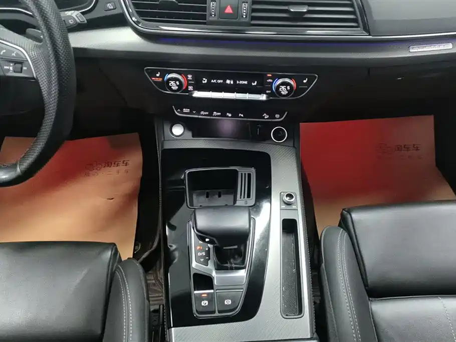 Audi Q5L 2022 45T Luxury Dynamic фото 16