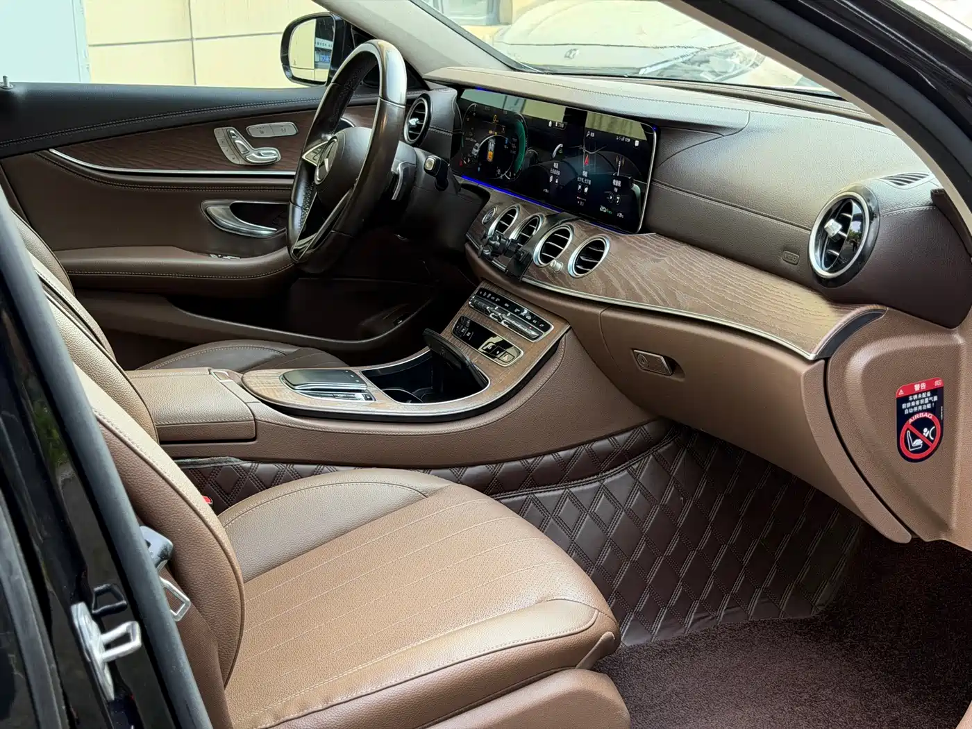 Mercedes-Benz E-Class 2021 E 300 L Fashion фото 7