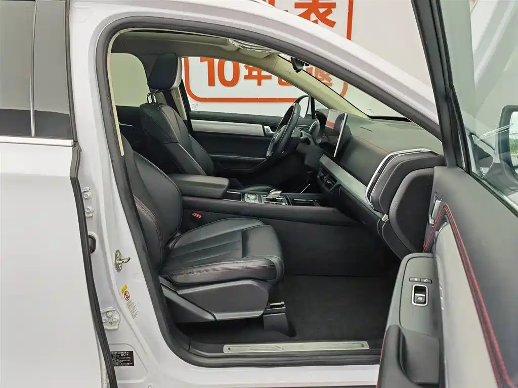 BYD Tang New Energy 2018 DM 2.0T AWD Smart Connection Enjoy Edition 7-Seater China V фото 23