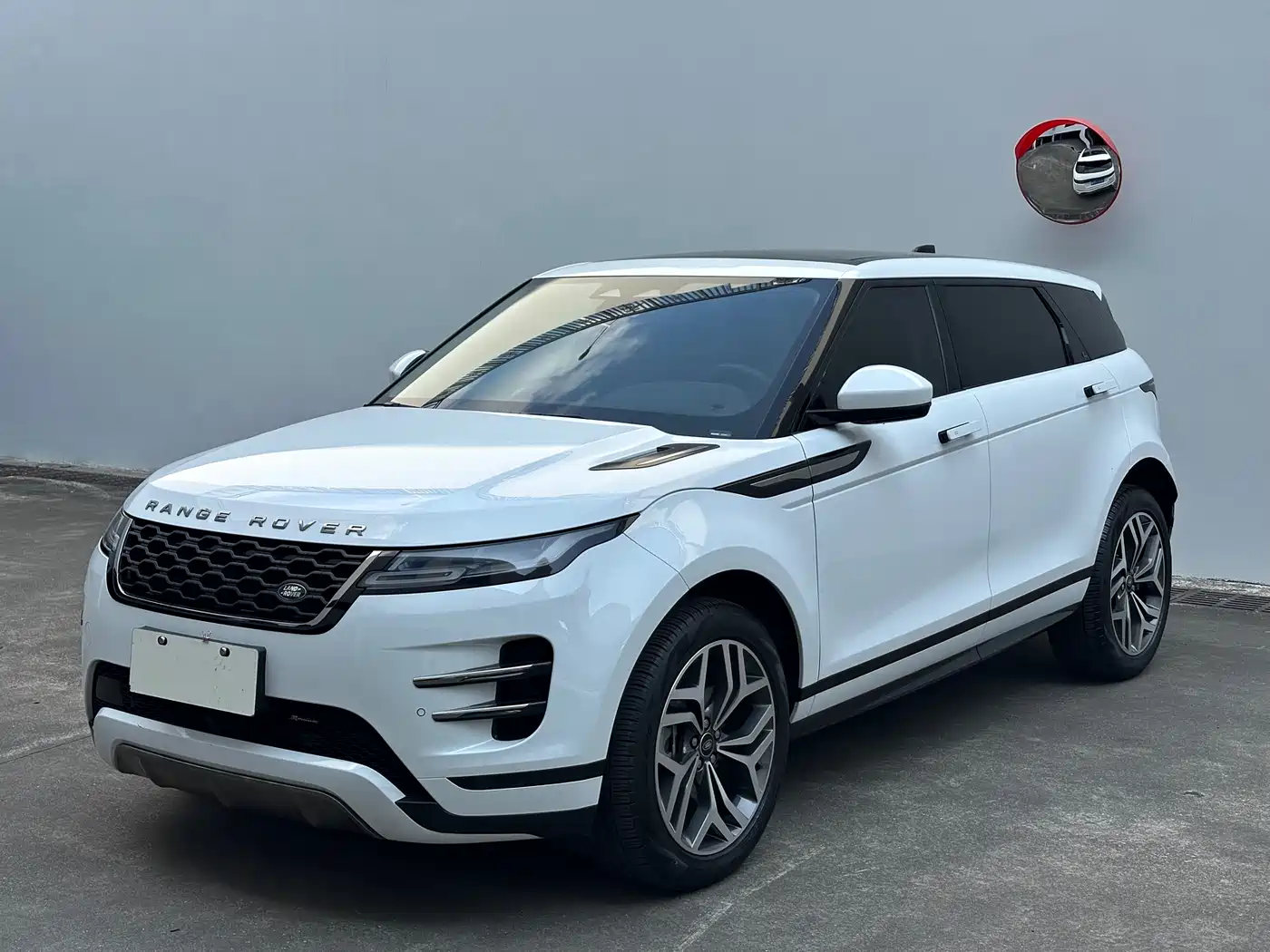 Land Rover Range Rover Evoque 2022 Facelift Range Rover Evoque L 249PS R-Dynamic Luxury