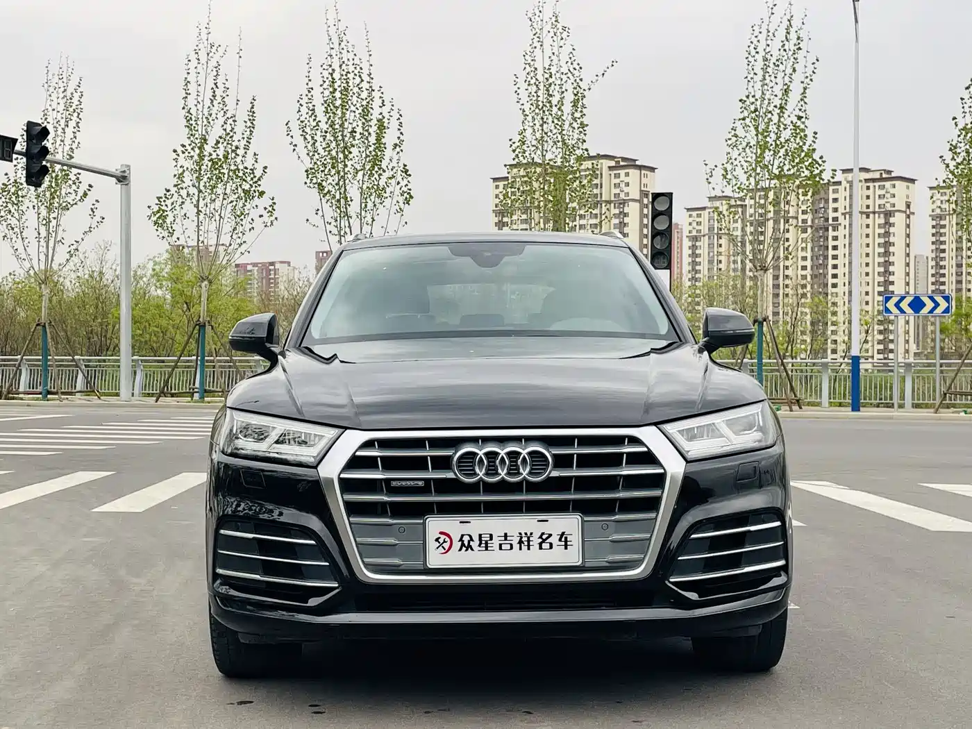 Audi Q5L 2018 40 TFSI Premium Fashion China VI фото 2