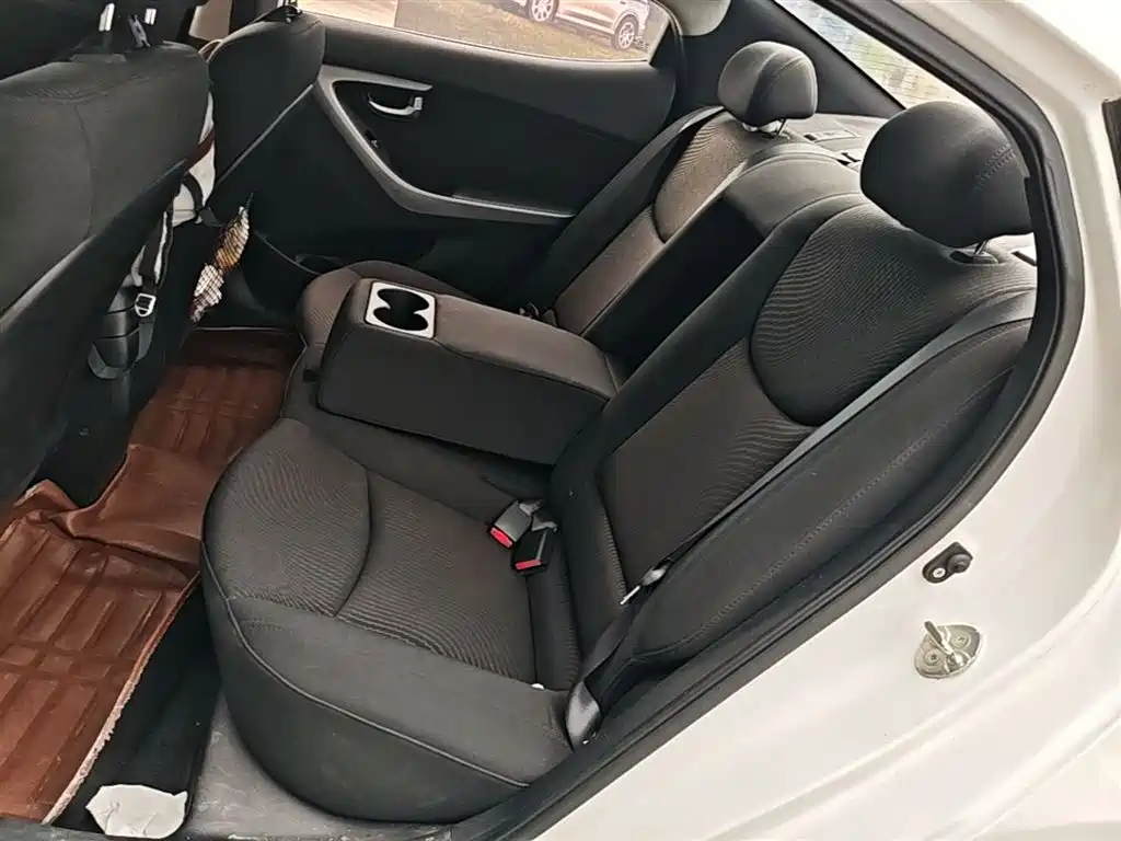 Hyundai Langdong 2016 1.6L Automatic Premium Edition фото 17