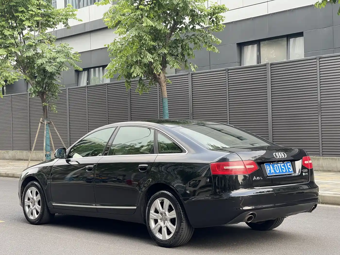 Audi A6L 2011 Model 2.4L Luxury фото 5