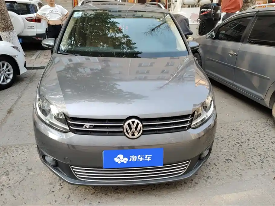 Volkswagen Touran 2011 1.4T DSG Intelligent Elite 5-seater фото 2
