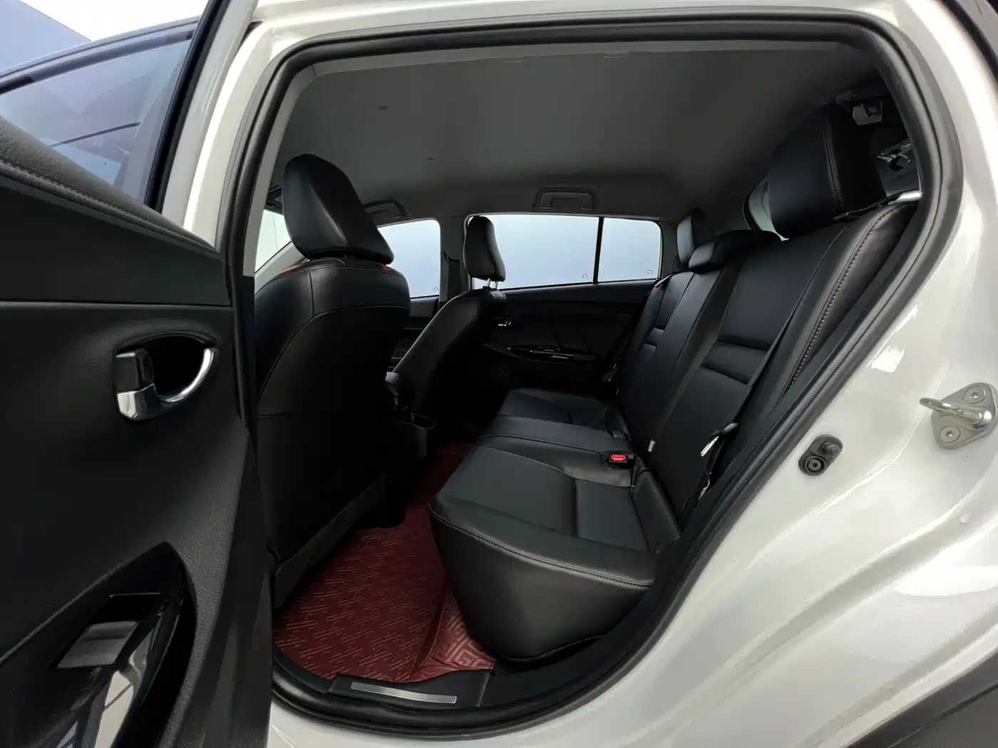 Toyota YARiS L Zhi Xuan 2022 Zhi Xuan X 1.5L CVT Luxury PLUS Edition фото 14