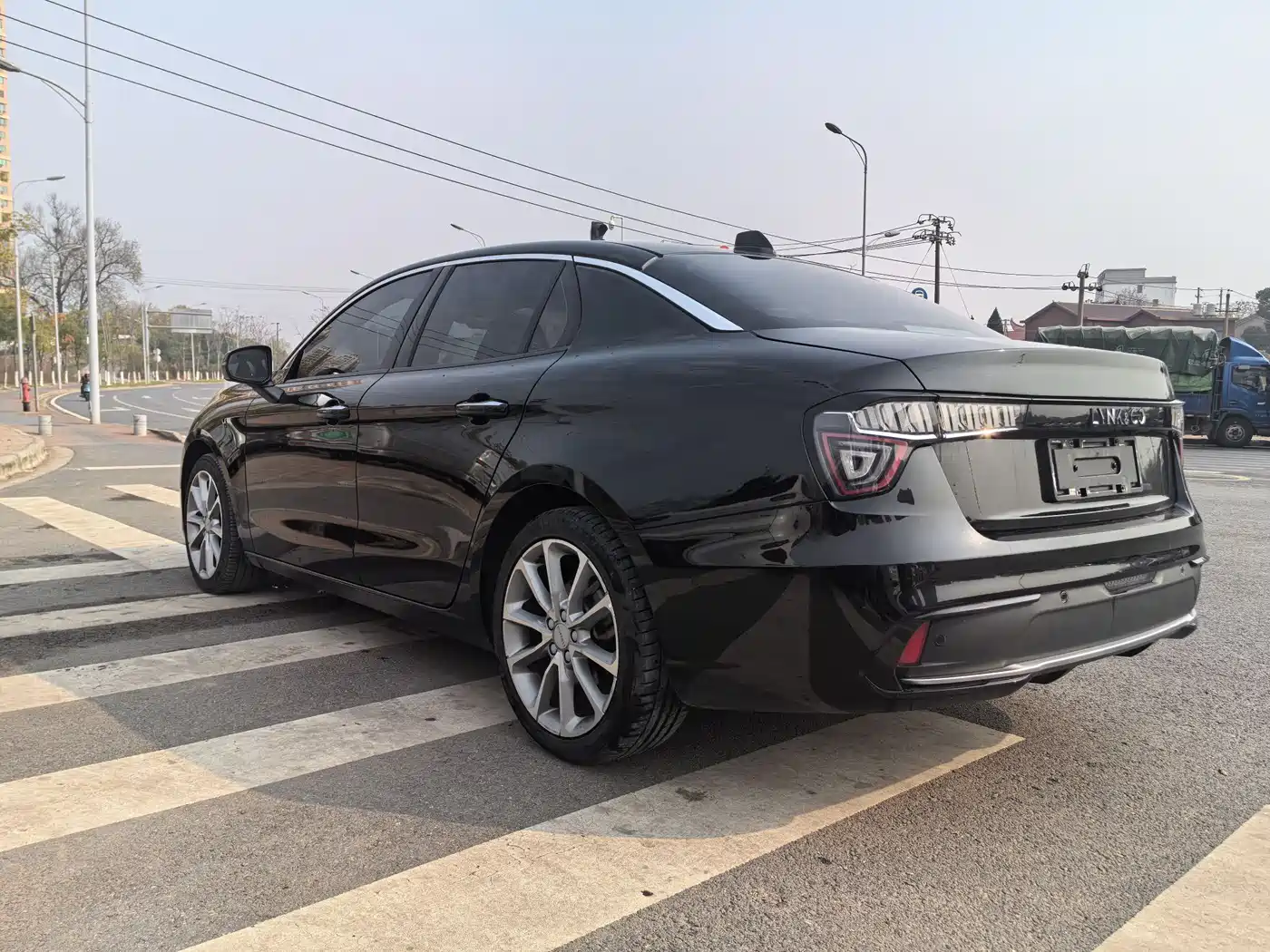 Lynk & Co 03 2018 1.5TD DCT Power Pro Version China V фото 4