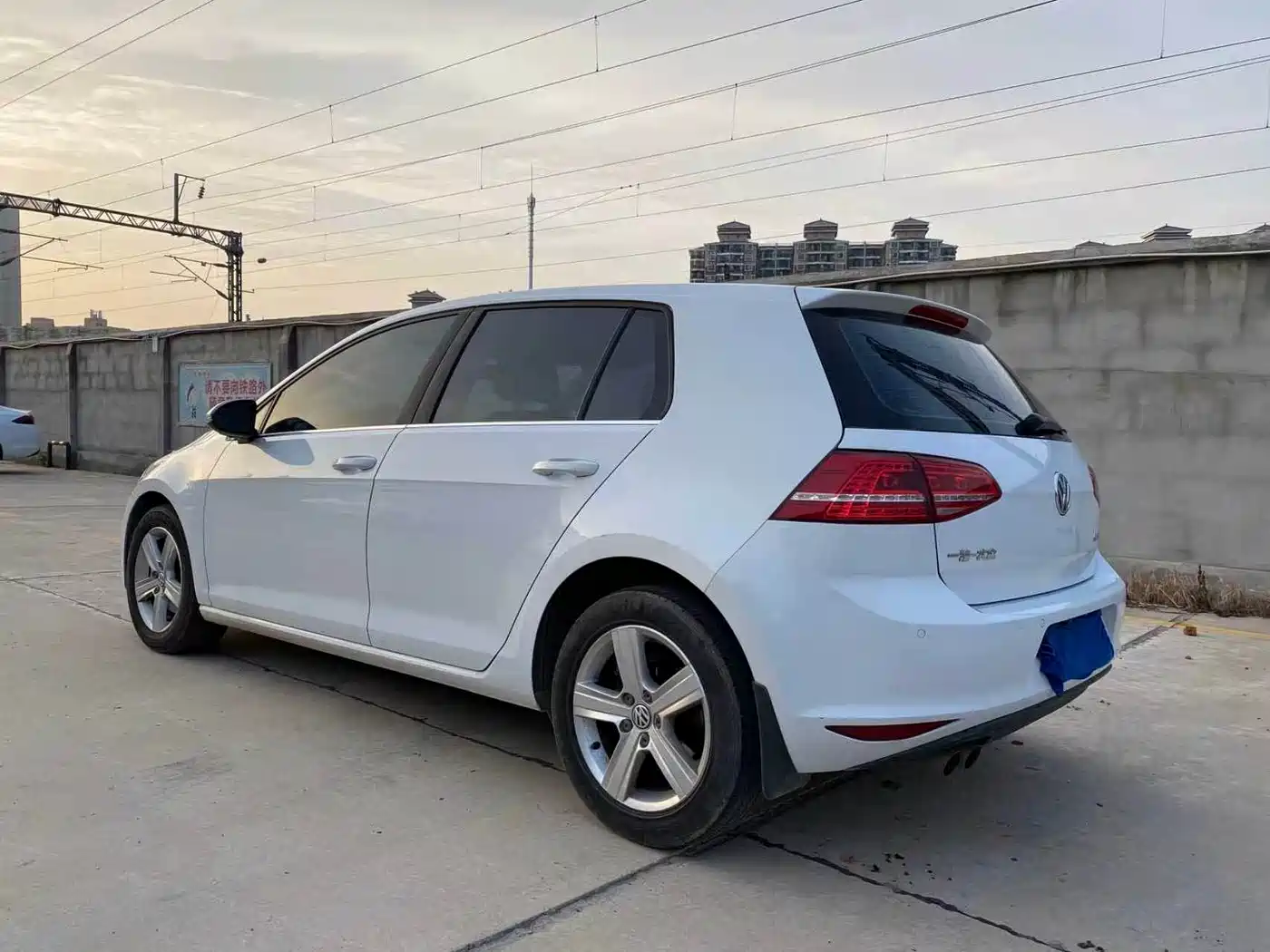 Volkswagen Golf 2016 230TSI Automatic Luxury фото 11